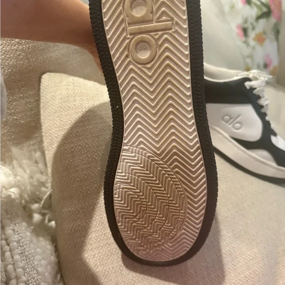 ALO Yoga Black and White Vegan Leather Sneakers - Picture 4 of 5